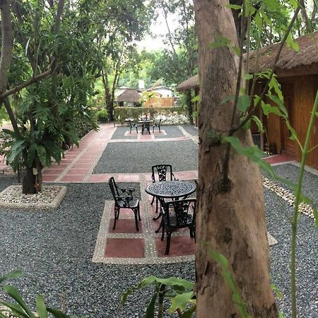 Buenavista Family Inn Tagudin Dış mekan fotoğraf