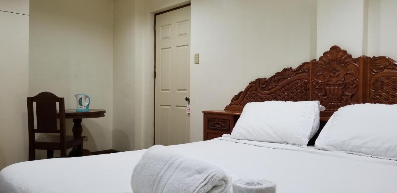 Buenavista Family Inn Tagudin Dış mekan fotoğraf