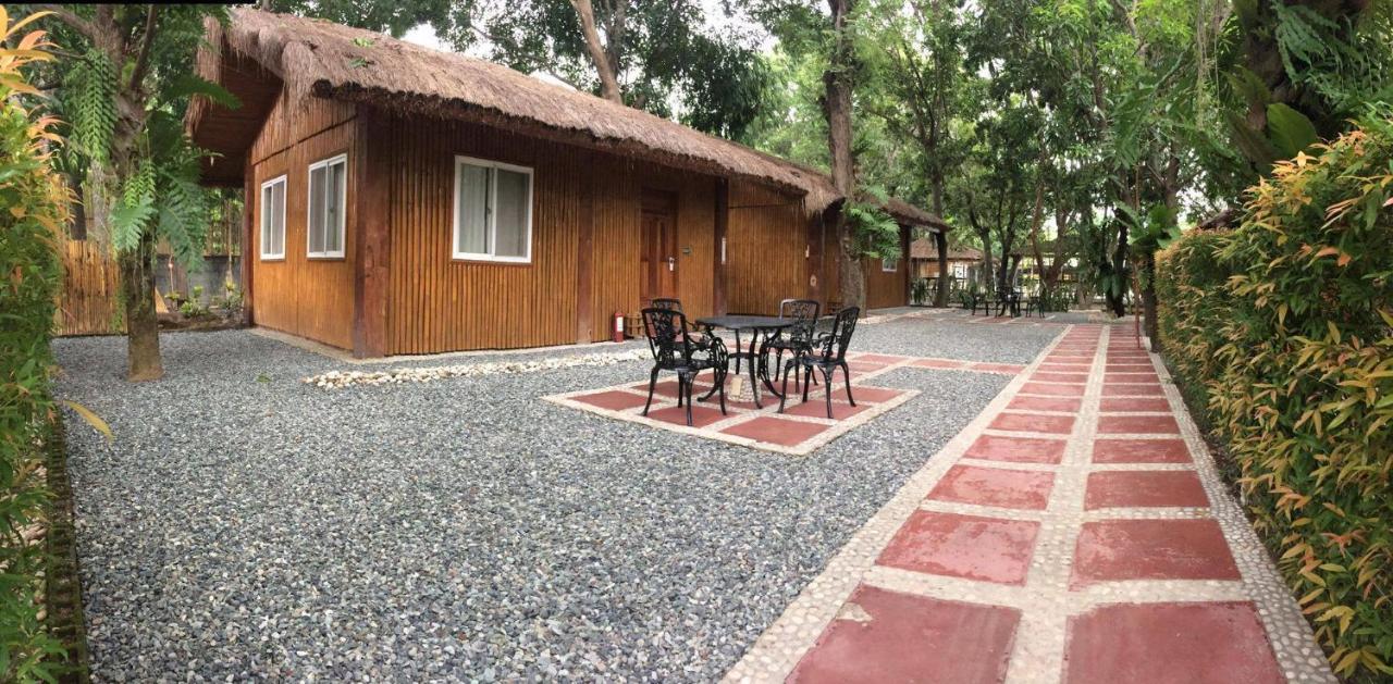 Buenavista Family Inn Tagudin Dış mekan fotoğraf